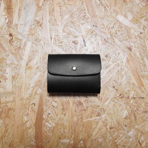 COMPACT WALLET / BLACK