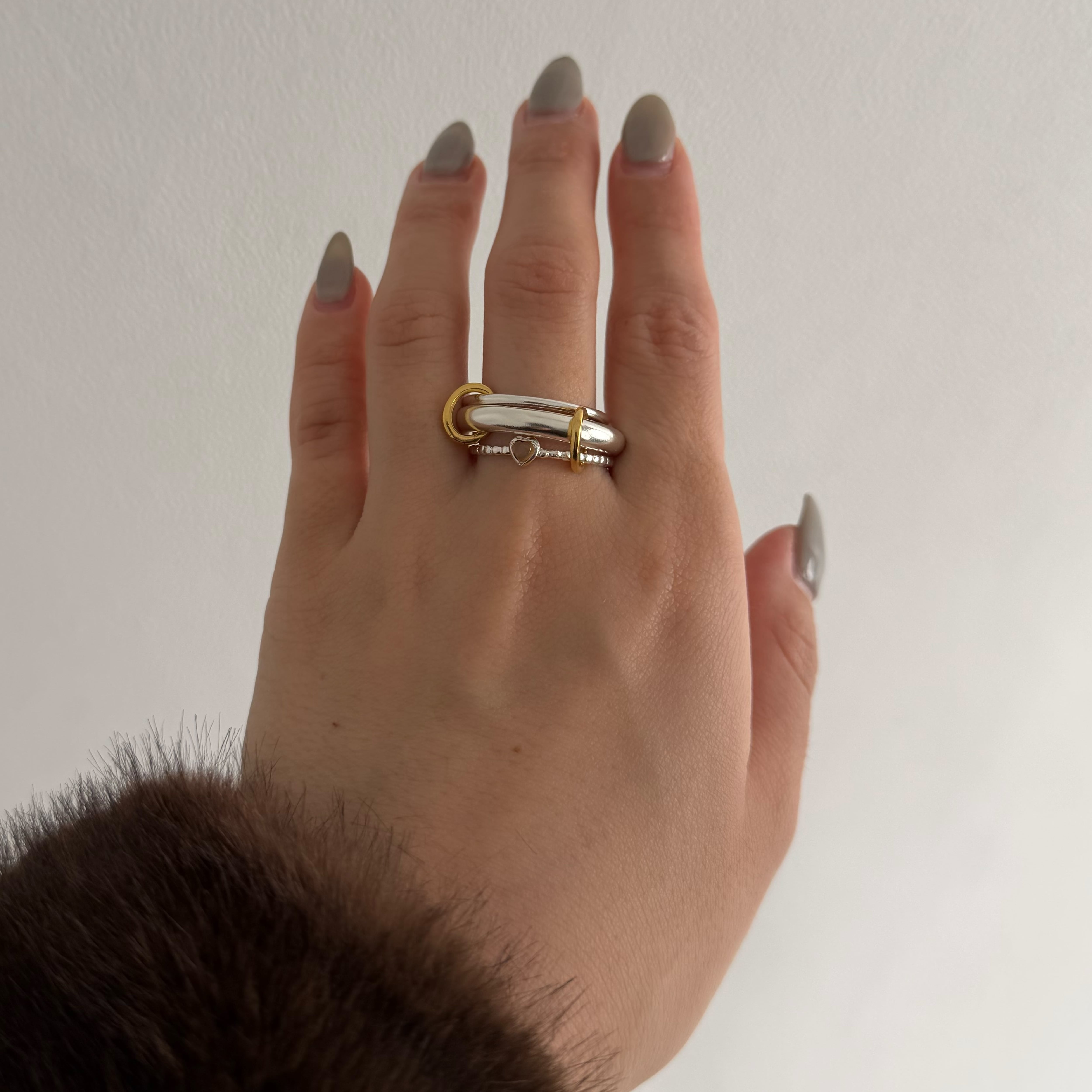 four goops ring | nanagu