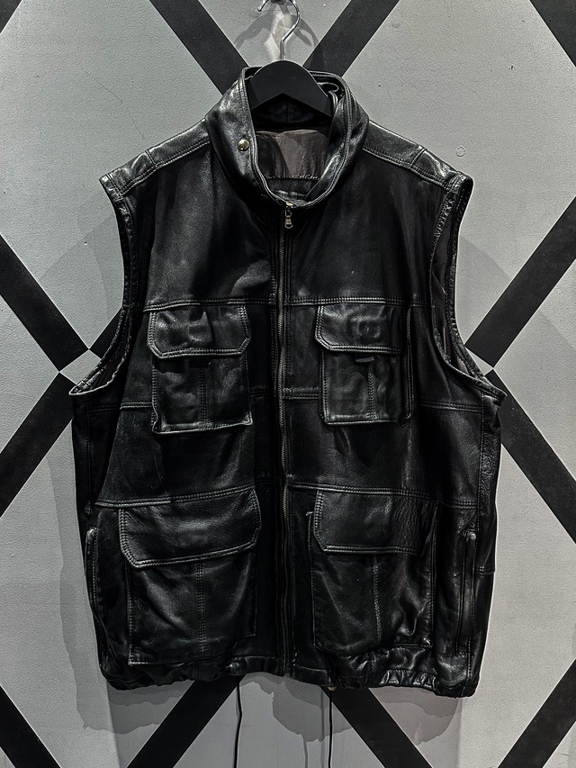 【X VINTAGE】Multiple Pocket Gimmick Design Loose Leather Vest