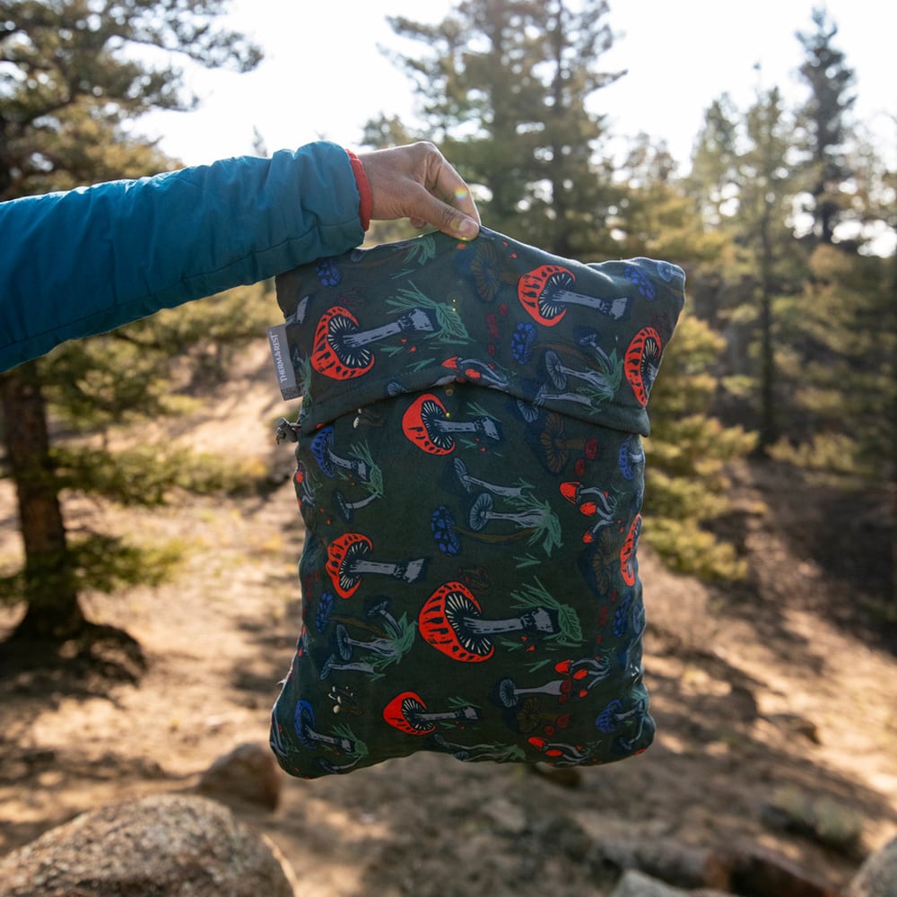 THERMAREST サーマレスト Compressible Pillow Cinch L