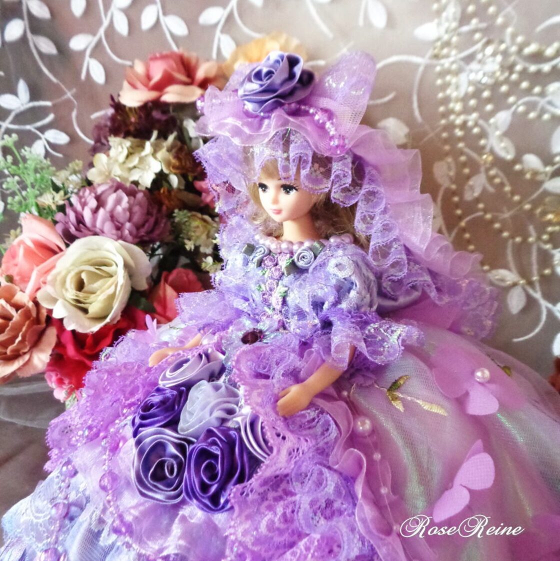 ベルサイユの薔薇 高貴なパープルグラデーションのエレガント  