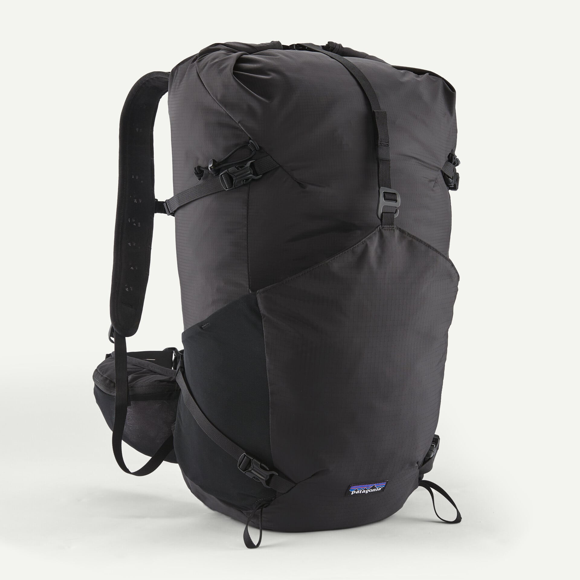 新品 パタゴニア テラヴィア・ヒップ・パック 4L ブラック patagonia（パタゴニア） テラヴィア ヒップ パック ボディバッグ