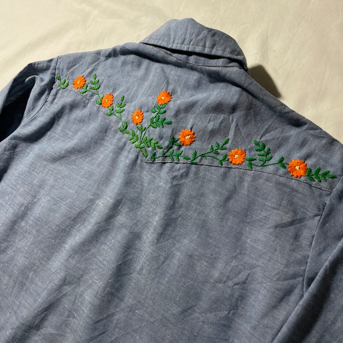 70s Lee シャンブレーウエスタンシャツ ヒッピー 刺繍 ヴィンテージUSA 