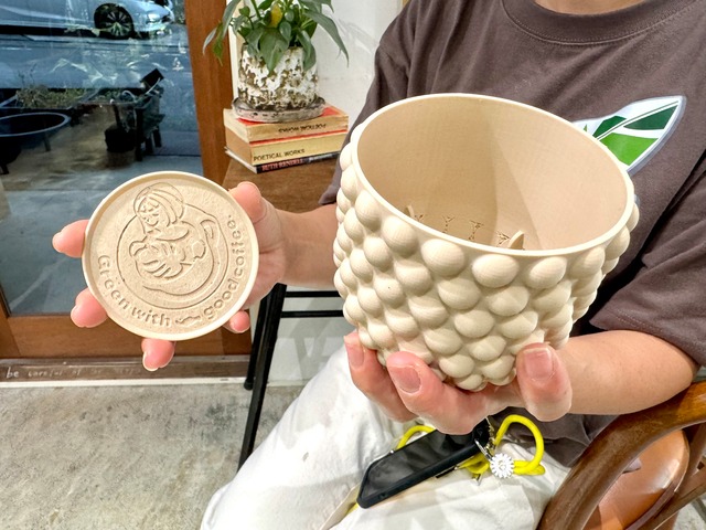 再入荷【3Dプリンター鉢】あかだまちゃんオリジナル3Dプリンター鉢（機能性と可愛さを兼ね備えた鉢です！今回は受け皿もセットとなります！）