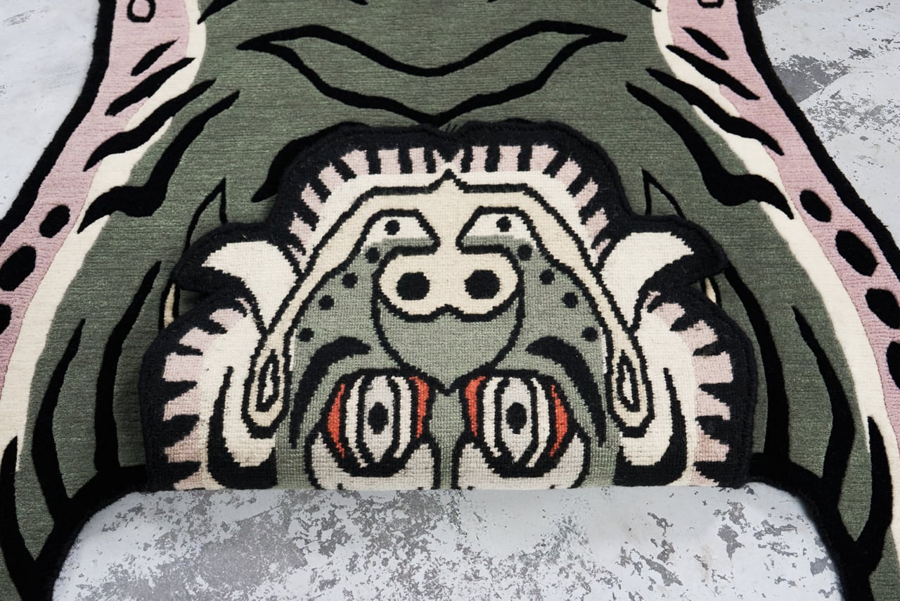 Tibetan Tiger Rug 《Lサイズ•ウール・オリジナル2・アラジングリーン