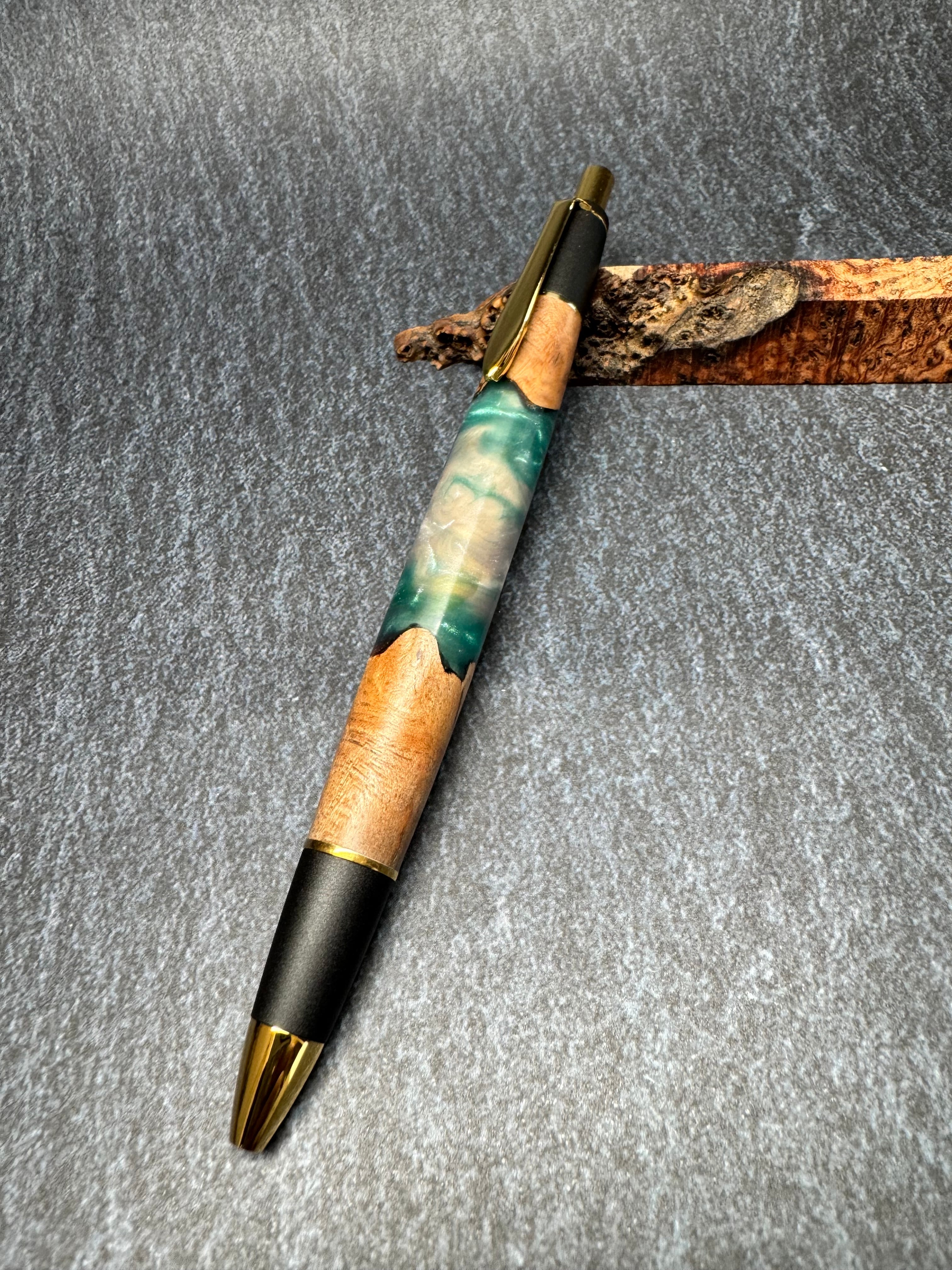 aa65e4bbc4e8bfcc185fa003c96ade