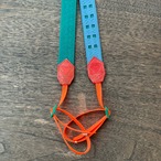 30mm幅カメラストラップアップルグリーン裏地山藍ずり革ベタ染オレンジ