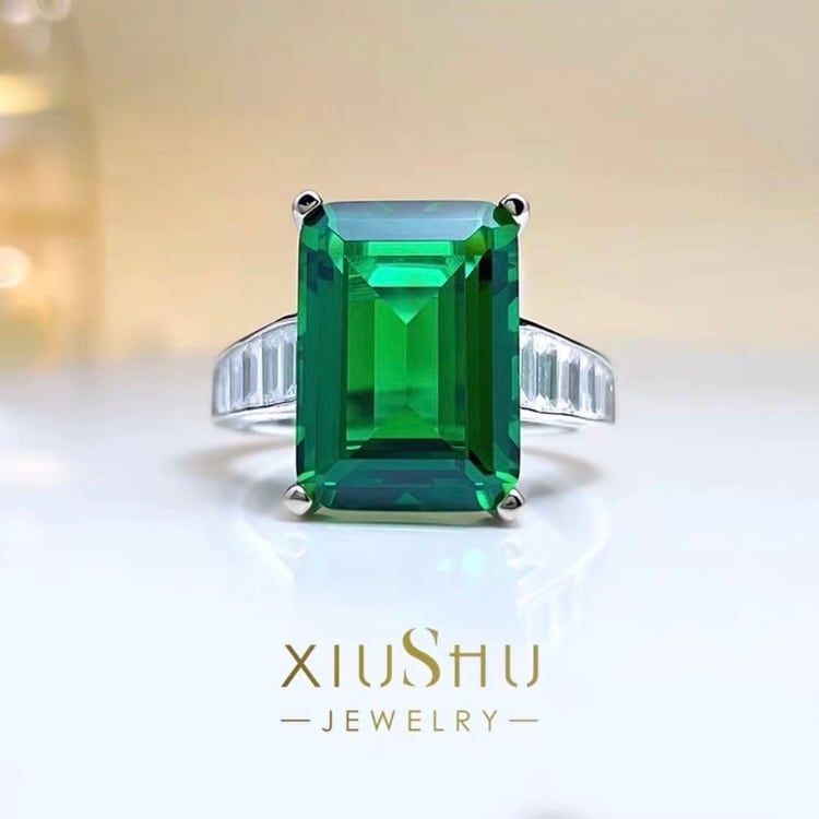 9カラット 人工エメラルド レトロ 長方形 グリーン 高炭素ダイヤモンド