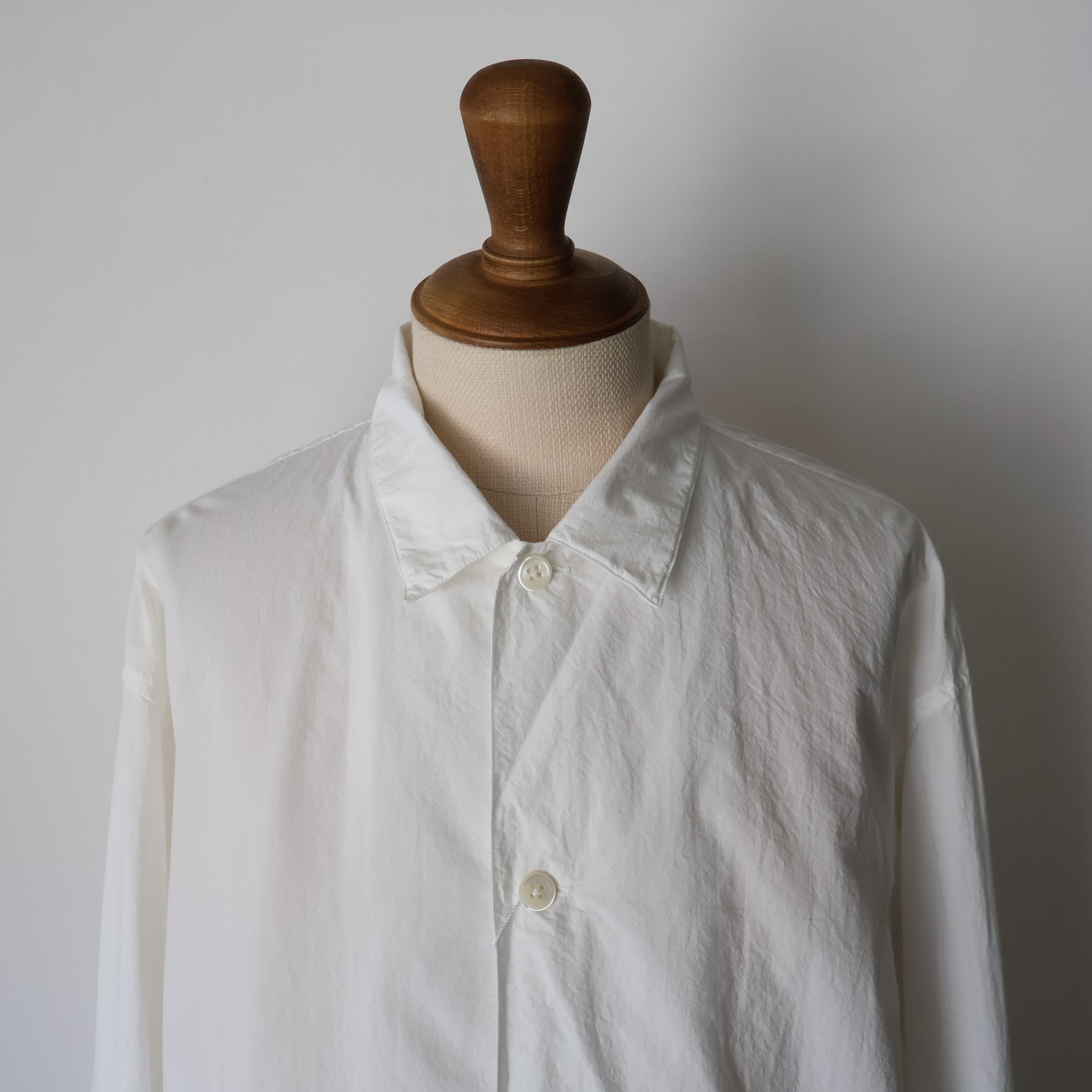 universal products. “ OPEN COLLOR SHIRTS ( White )” | H.inch
