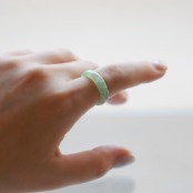 【13号 】 翡翠くり抜き甲丸リング A貨翡翠 jd_rg2096