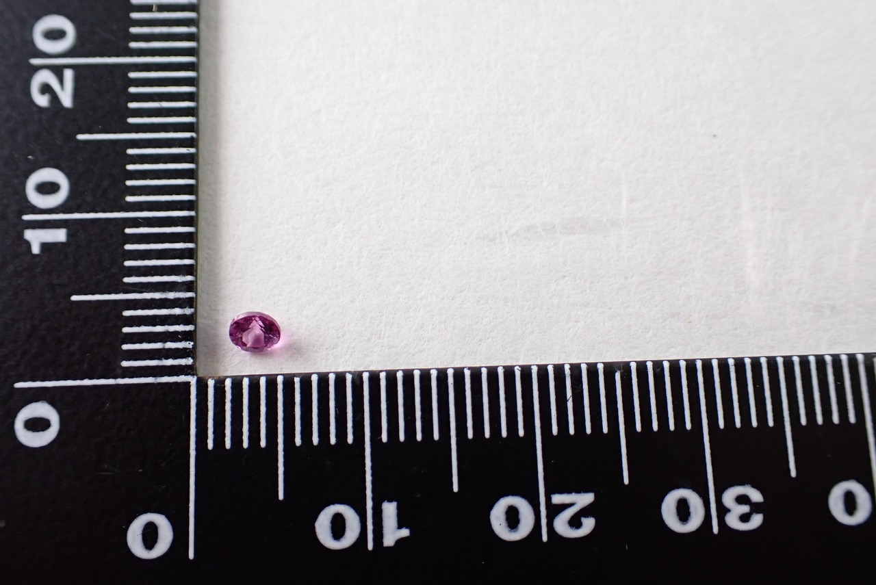 ロードライトガーネット　0.15ct　[C7‐527]