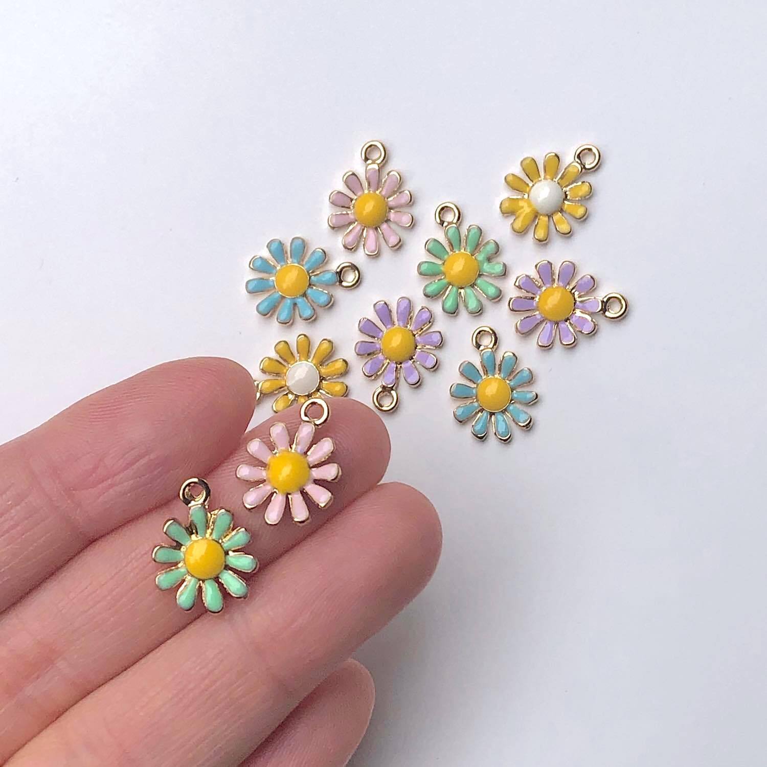 カン付きマーガレットチャーム | Dua-アクセサリーパーツショップ