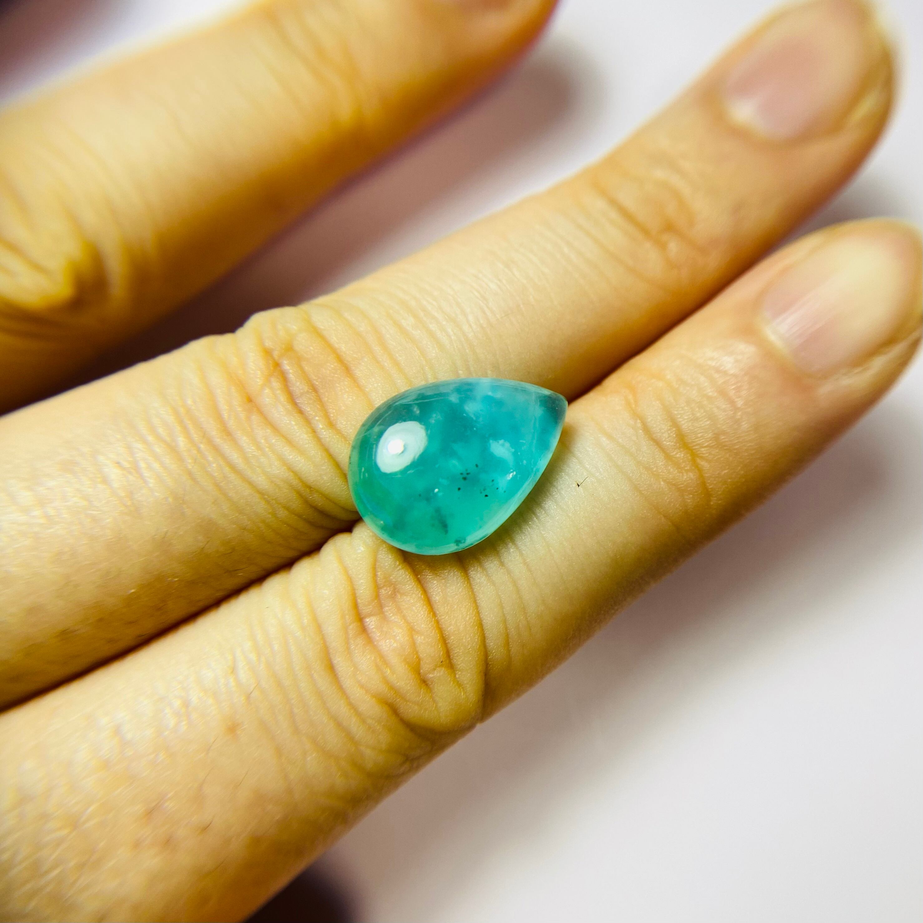 グラデーションブルーオパール