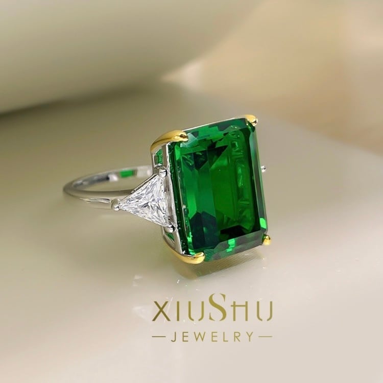 9カラット 人工エメラルド 3石 長方形 グリーン 高炭素ダイヤモンド