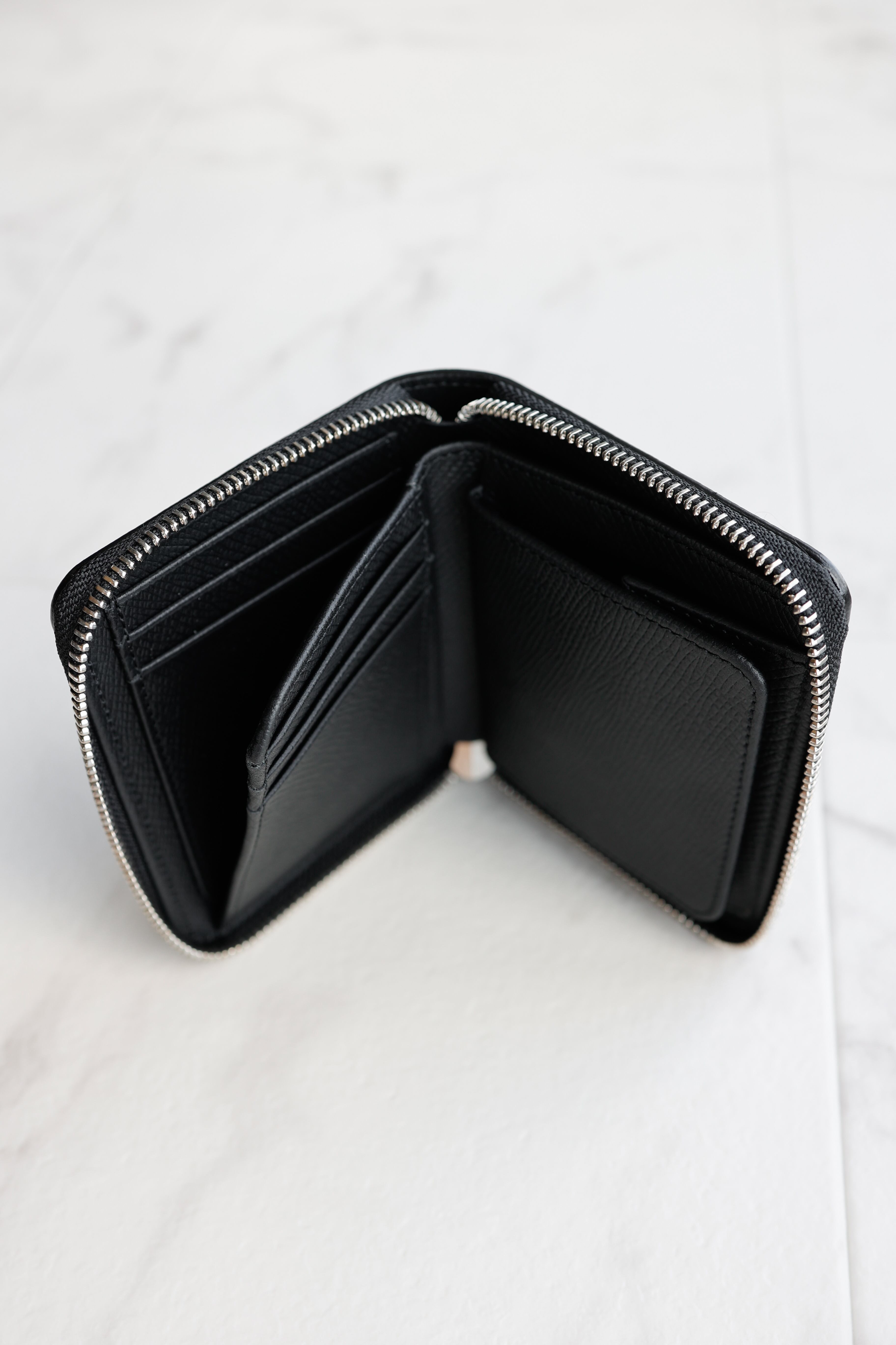 EUROKENVY 高級エンボス牛革 財布 ユーロケンビー ジップウォレット 