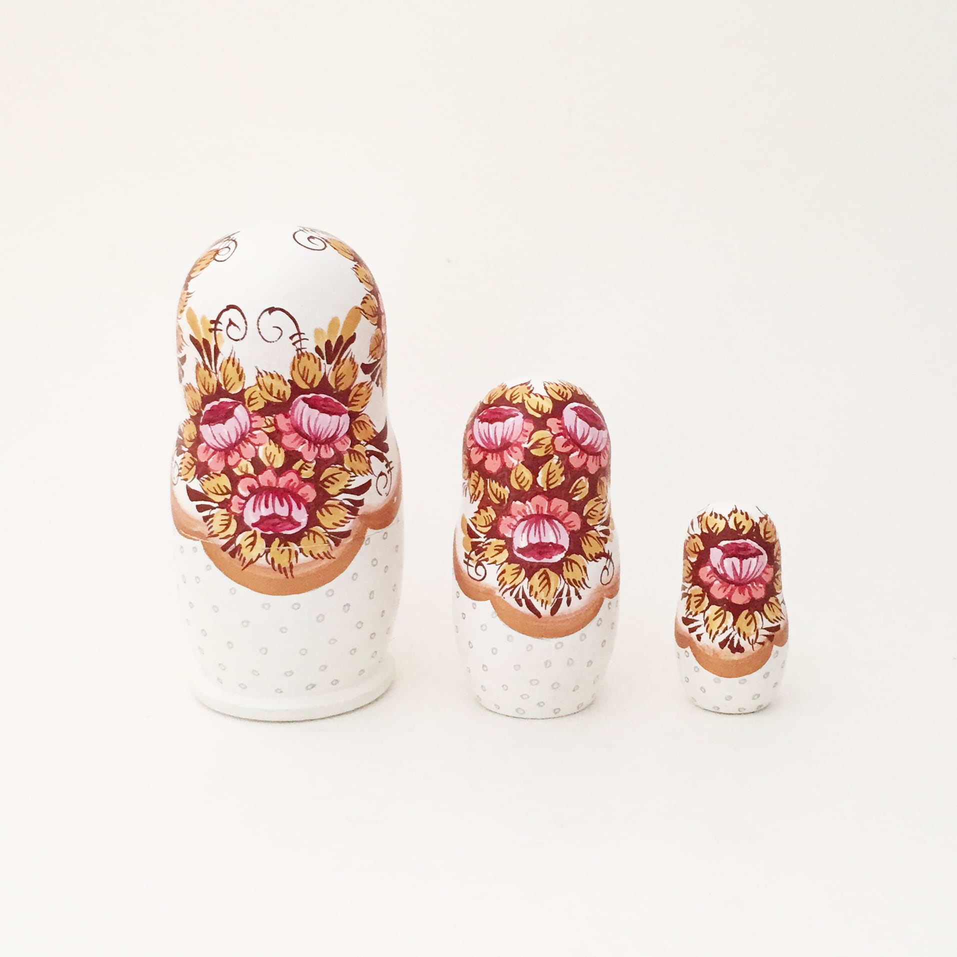 タチアナさんの冬景色マトリョーシカ（3個組/5種類）