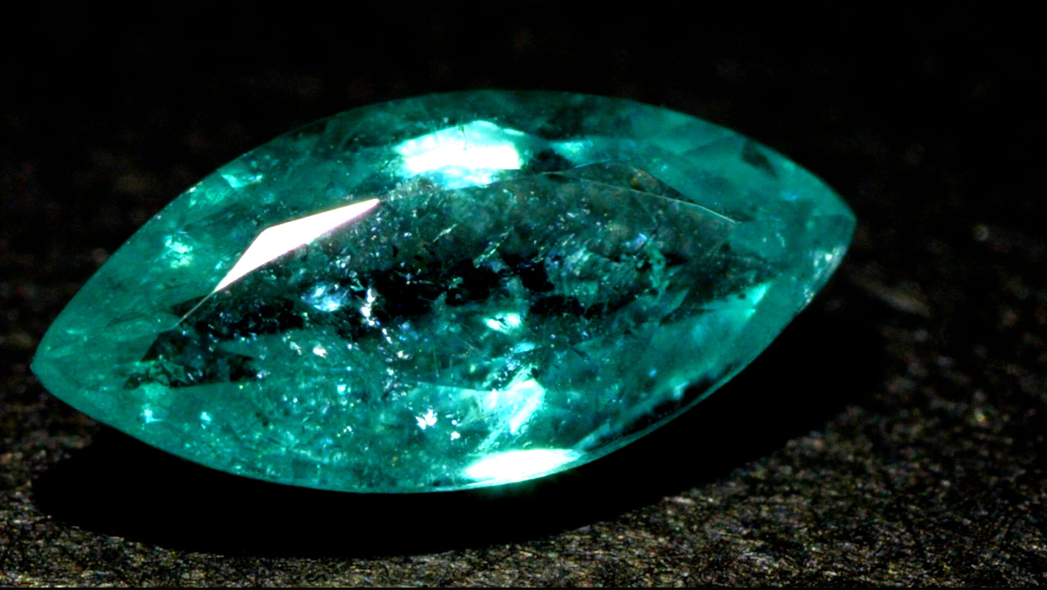 宝石アート 11/4正午限定掲載】J＆O SINRA / ボルダーオパールの首飾り（BOO