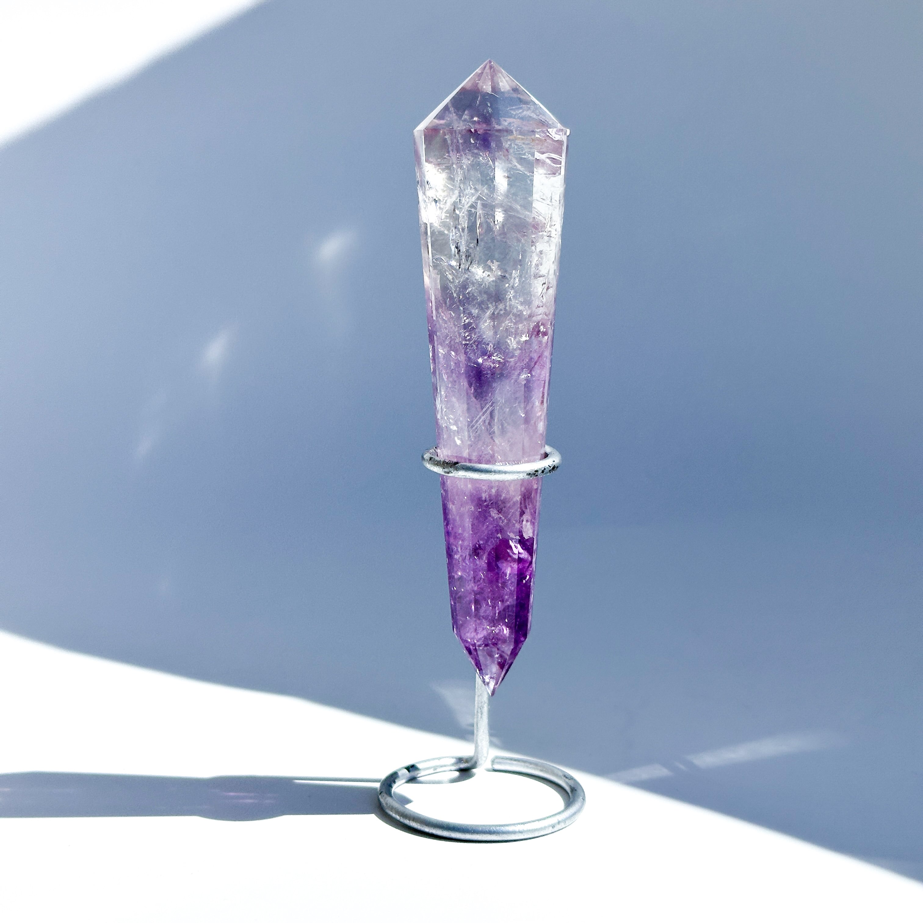 台座付き♡【ハイクオリティ】虹◎バイーア産ファントムアメジスト ダブルターミネイテッド53◇Phantom Amethyst ◇ 天然石・鉱物・パワーストーン・インテリア