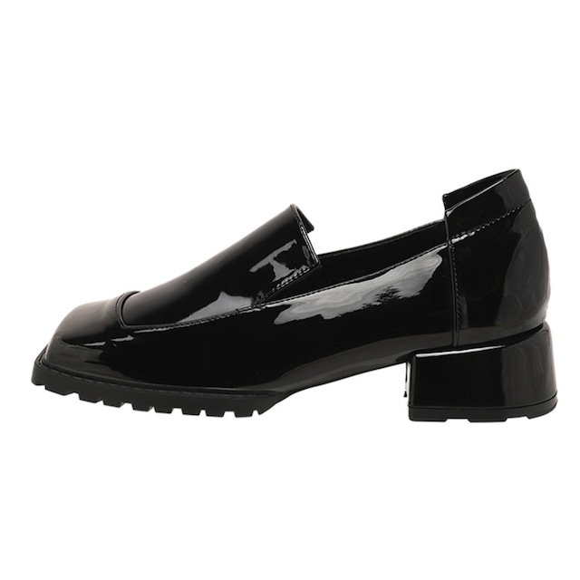 Minimal square loafer A00033