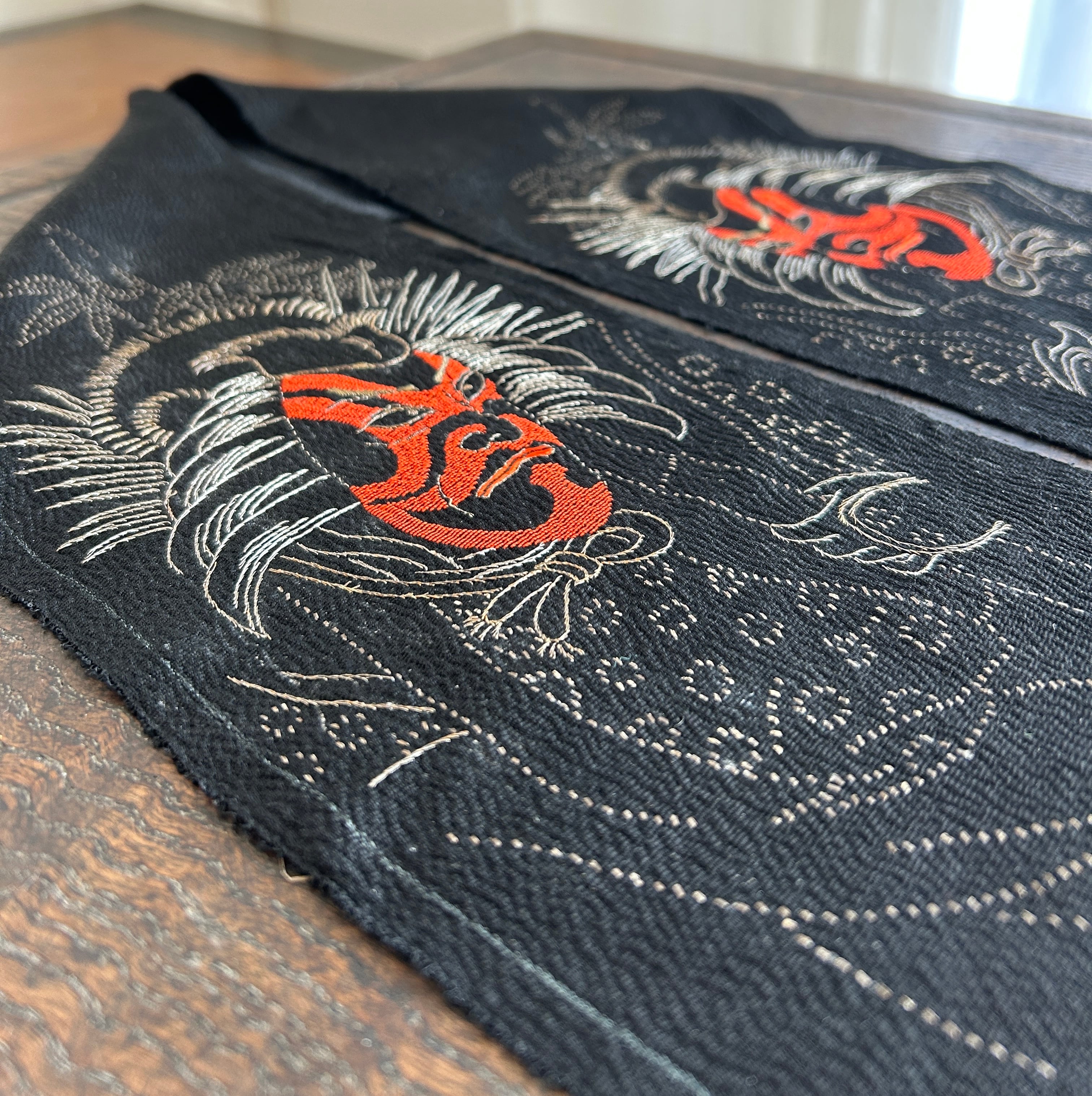 アンティーク刺繍半襟　暫