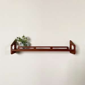 Wall shelf / WS006