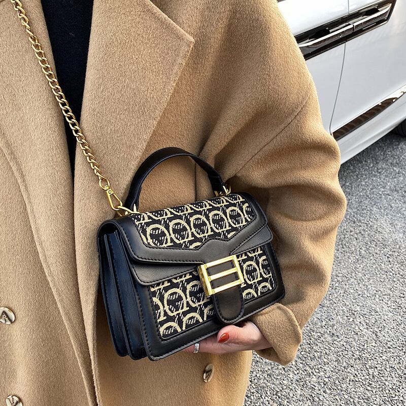 オータムウィンターチェーン 秋物 冬物 スクウェア メッセンジャーバッグ Tiancai_Wing_Bag61875441150