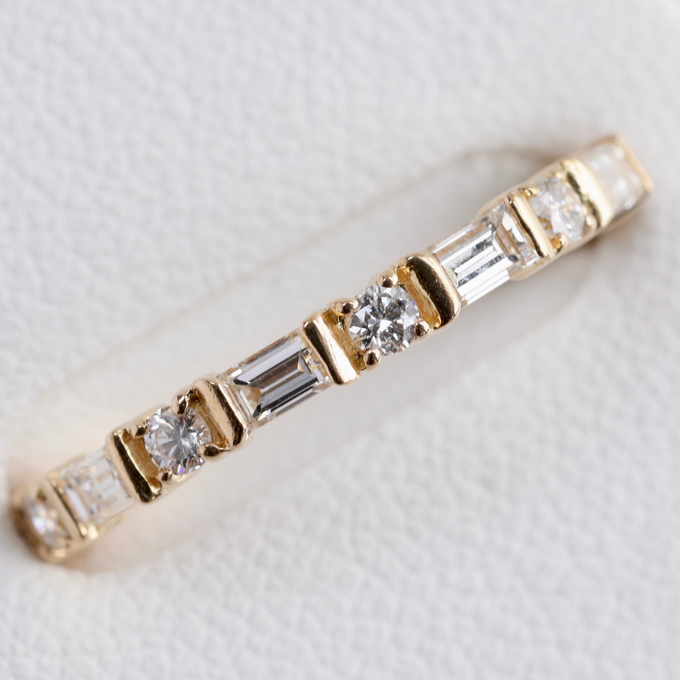 Tキラキラ バケットカット 天然ダイヤ 鍛える 計0.713ct K18