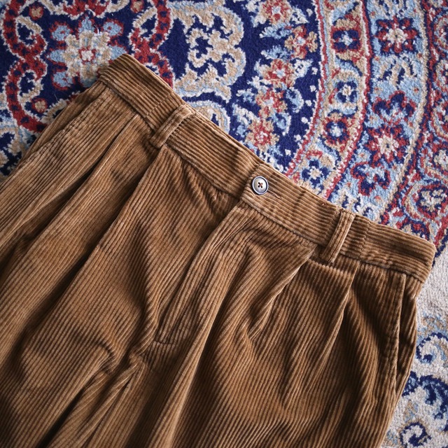 "OLD GAP" 2-tuck tapered silhouette brown wide corduroy pants