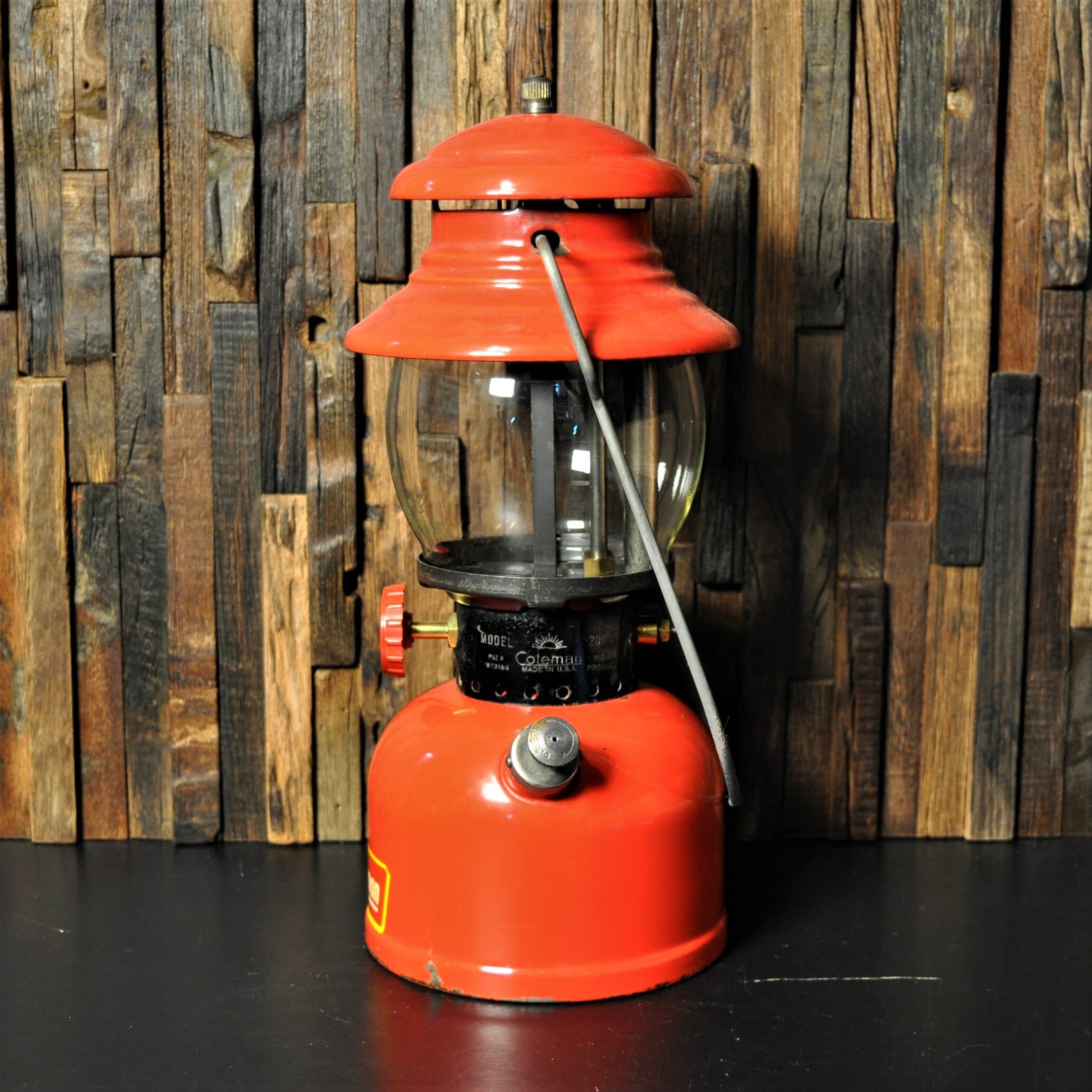 希少なブラックバンド 1952年2月製造 コールマン200Aランタン s12 1952/12製造 コールマン 200A ブラックバンド 1952年12月製造