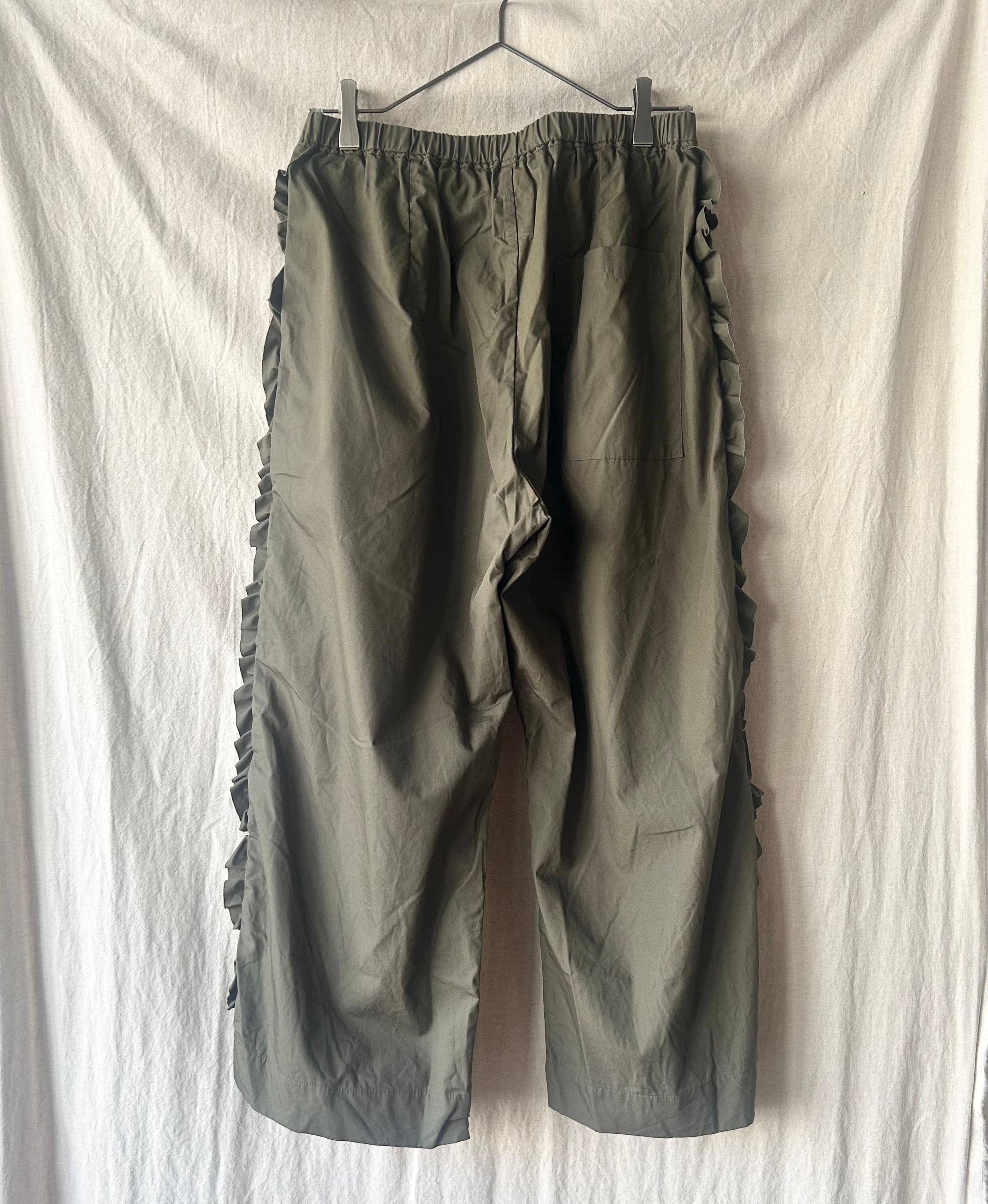 Gauze# ガーゼ ビビアンパンツ マットカーキ | tous les jours