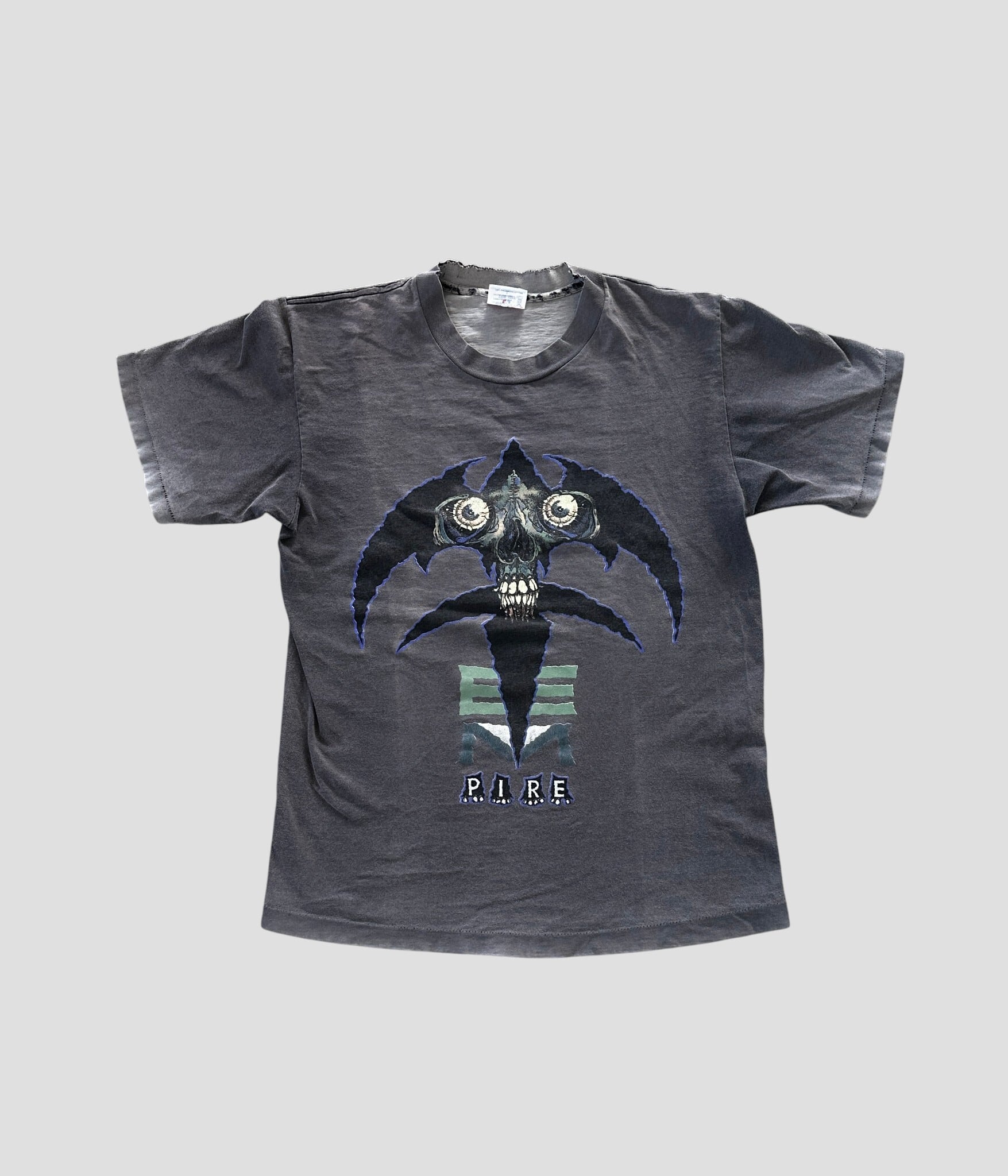 QUEENSRYCHE- Vintage 90s L Metal Band T-shirt | BEGGARS BANQUET