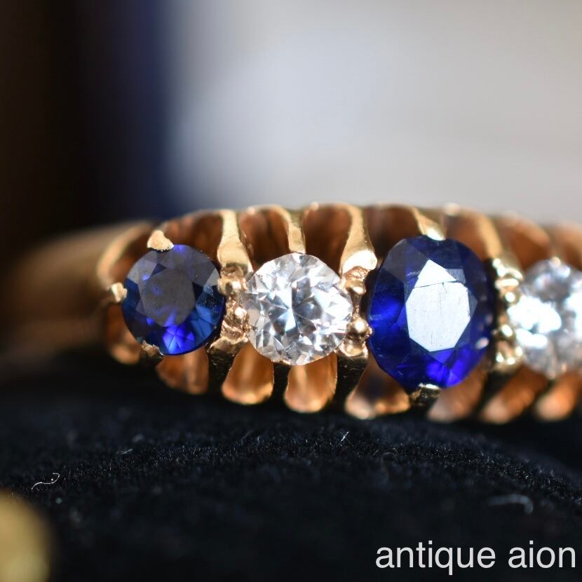 素材英国アンティーク 1910年頃 18金 天然ダイヤモンドと天然サファイアのリング