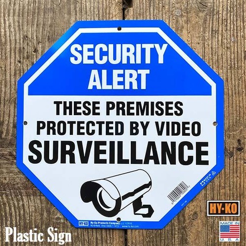 HY-KO SECURITY SURVEIL Plastic Sign 監視警告 プラスチックサインプレート ディスプレイ 看板 アメリカ