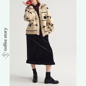 冬の余白に揺れる黒ベルベットスカート《P0326》