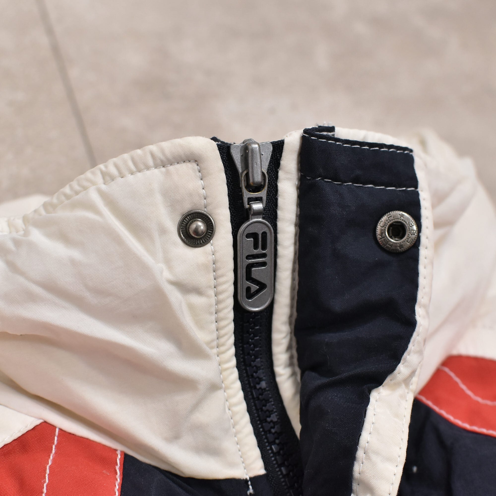 AG club着用激レア90s FILA キルティング フード付きジャケット AG club着用激レア90s FILA キルティング フード付きジャケット