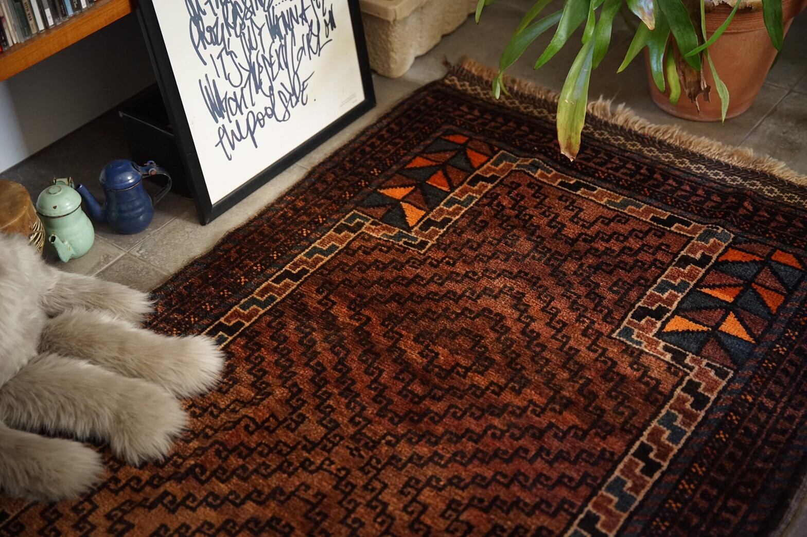 198 -Vintage maldari rug
