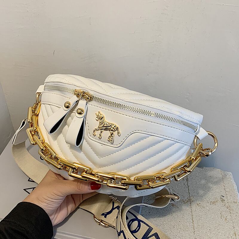 チェーン ショルダーバッグレッドスタイル クロスボディ Tiancai_Wing_Bag87302199495