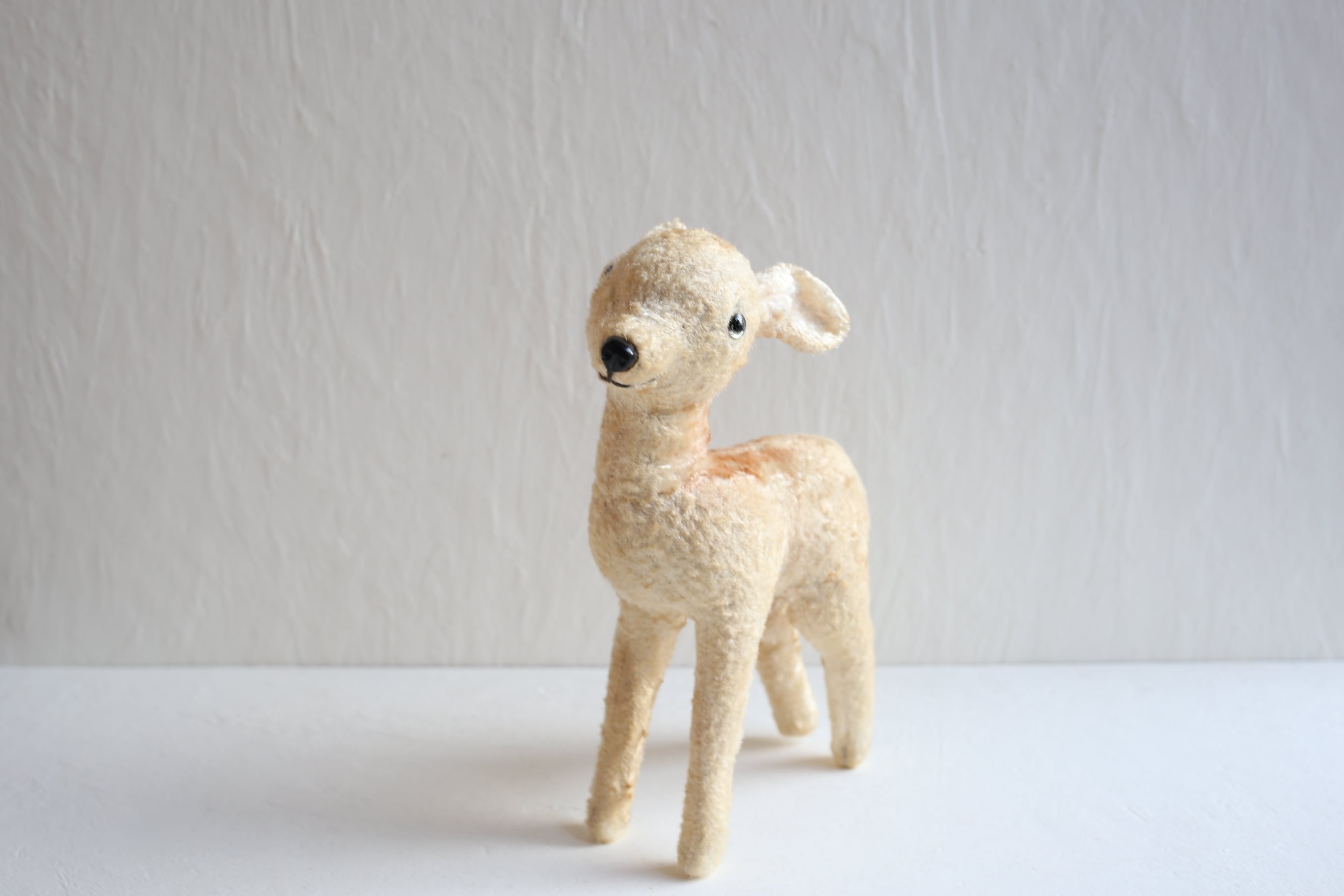 フランス アンティーク ヴィンテージ 子ヤギのぬいぐるみ 小鹿? N-04427