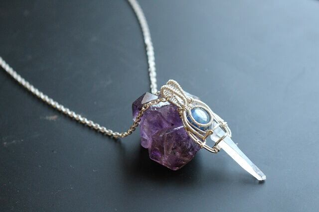 Kyanite & Himalayan crystal silver925 wirewrapping pendant