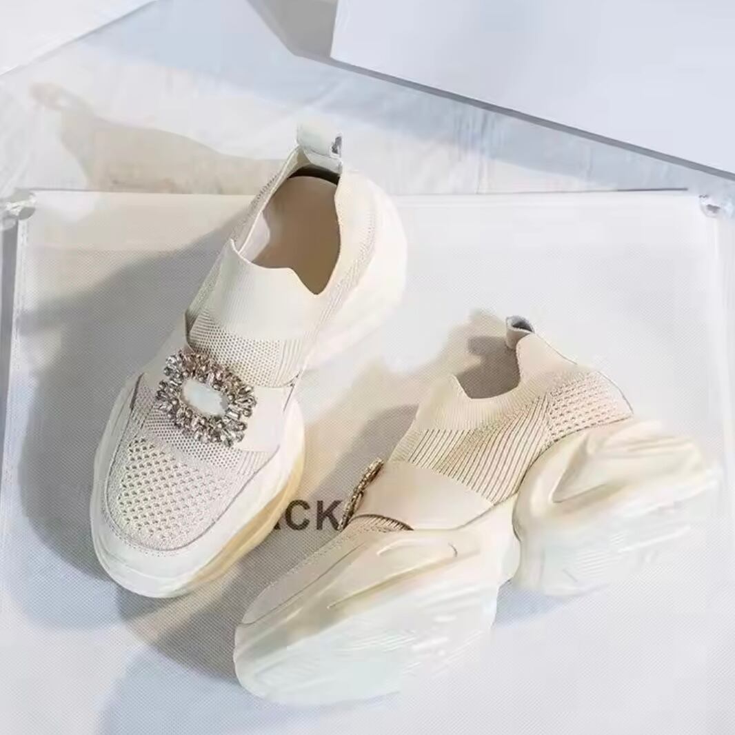 クリスタルビジュースニーカー