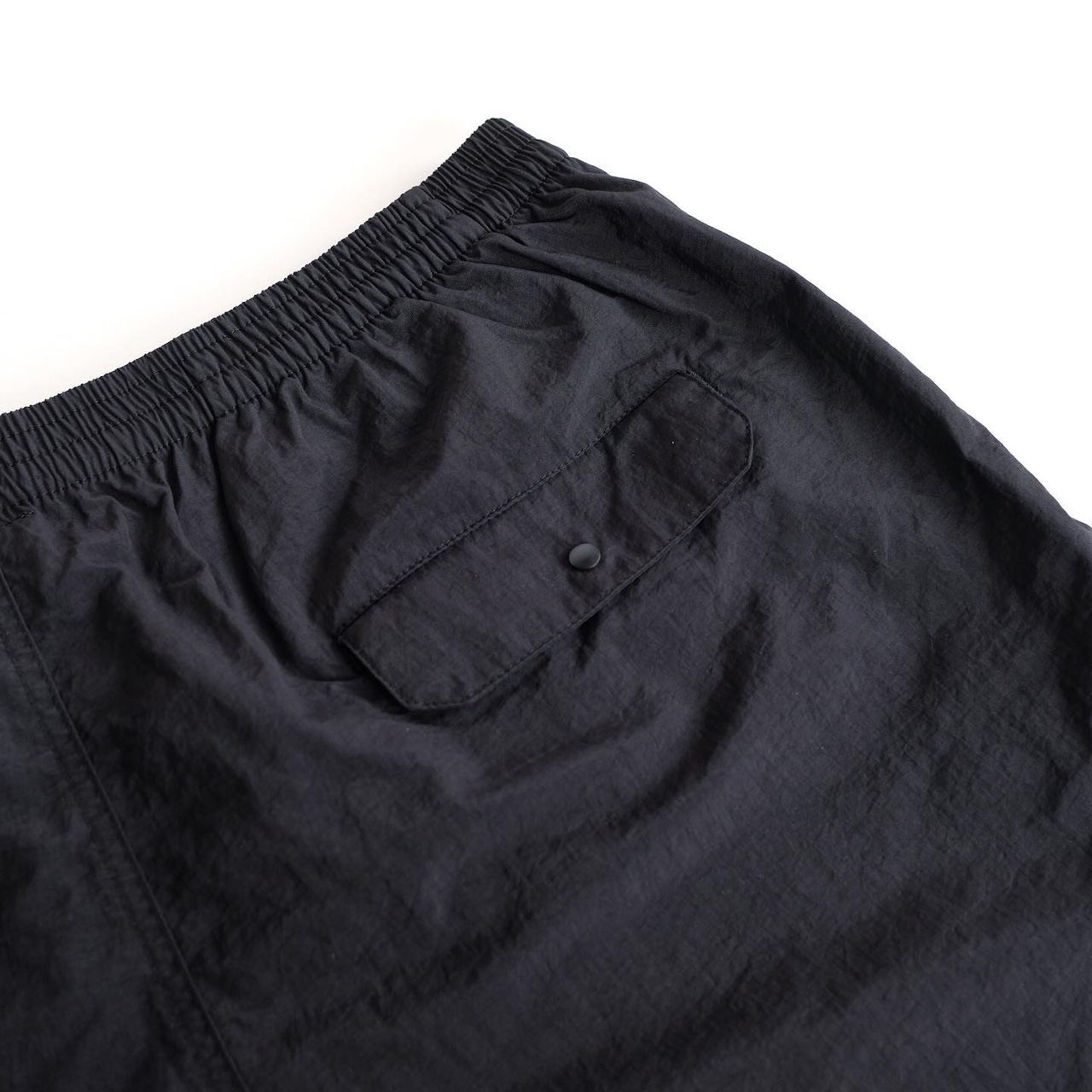 BIWAKO CITY / NYLON SHORTS / BLACK