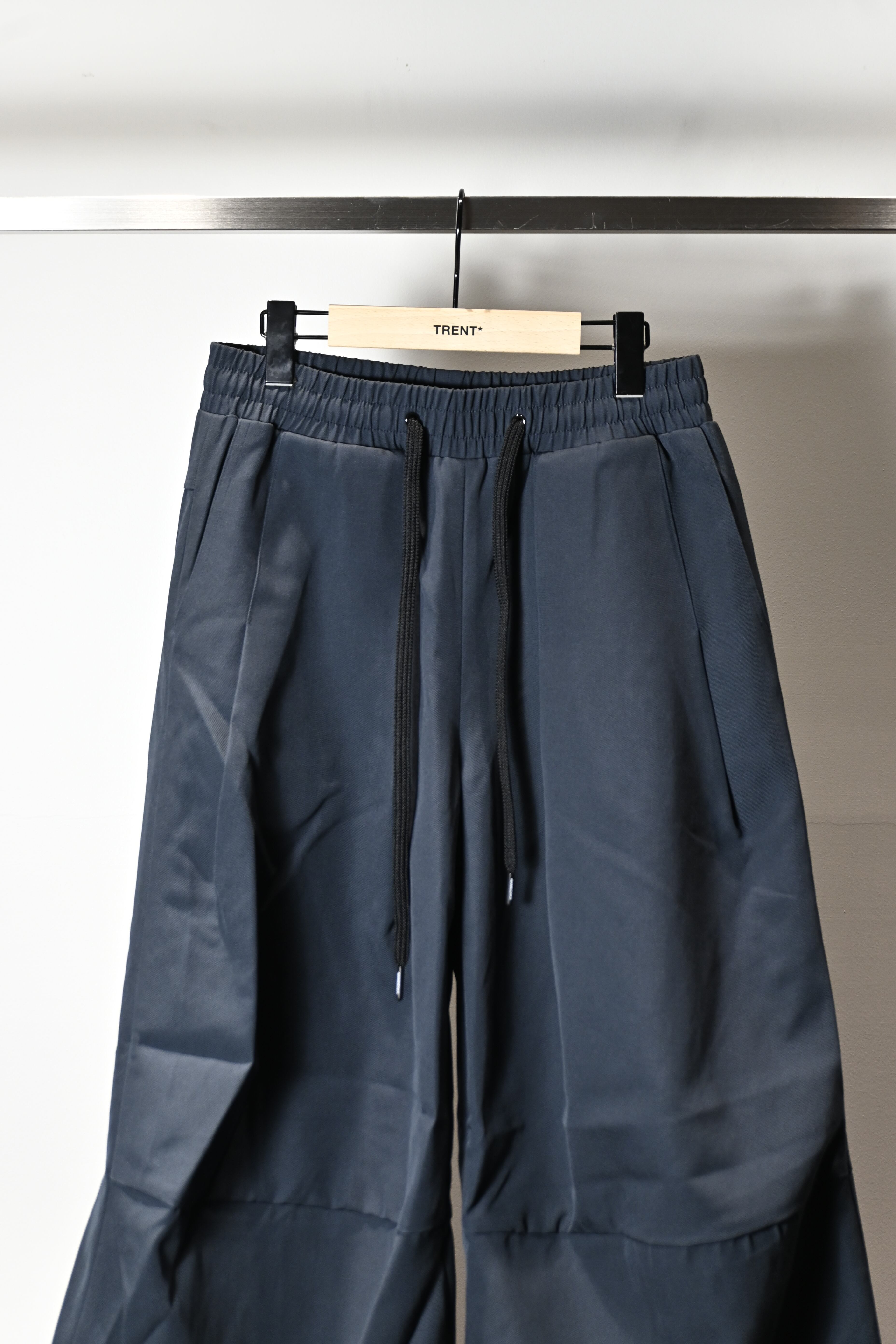 25AW】NAMESAKE(ネームセイク) / TOWSON PLEATED TROUSERS / パンツ