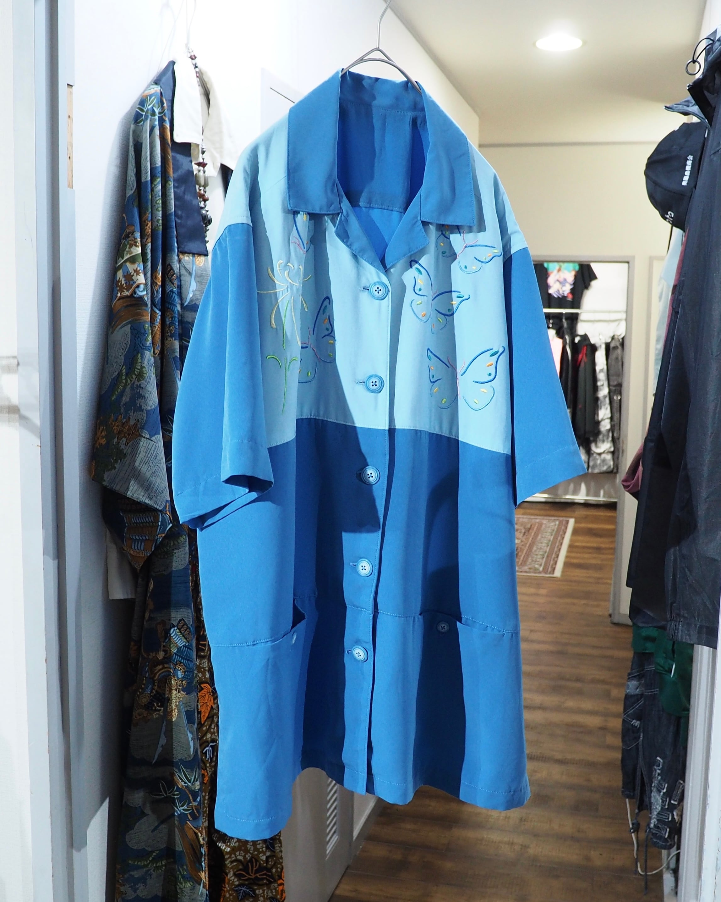 Beautiful Butterfly Embroidery vintage loose Open collar SS shirt