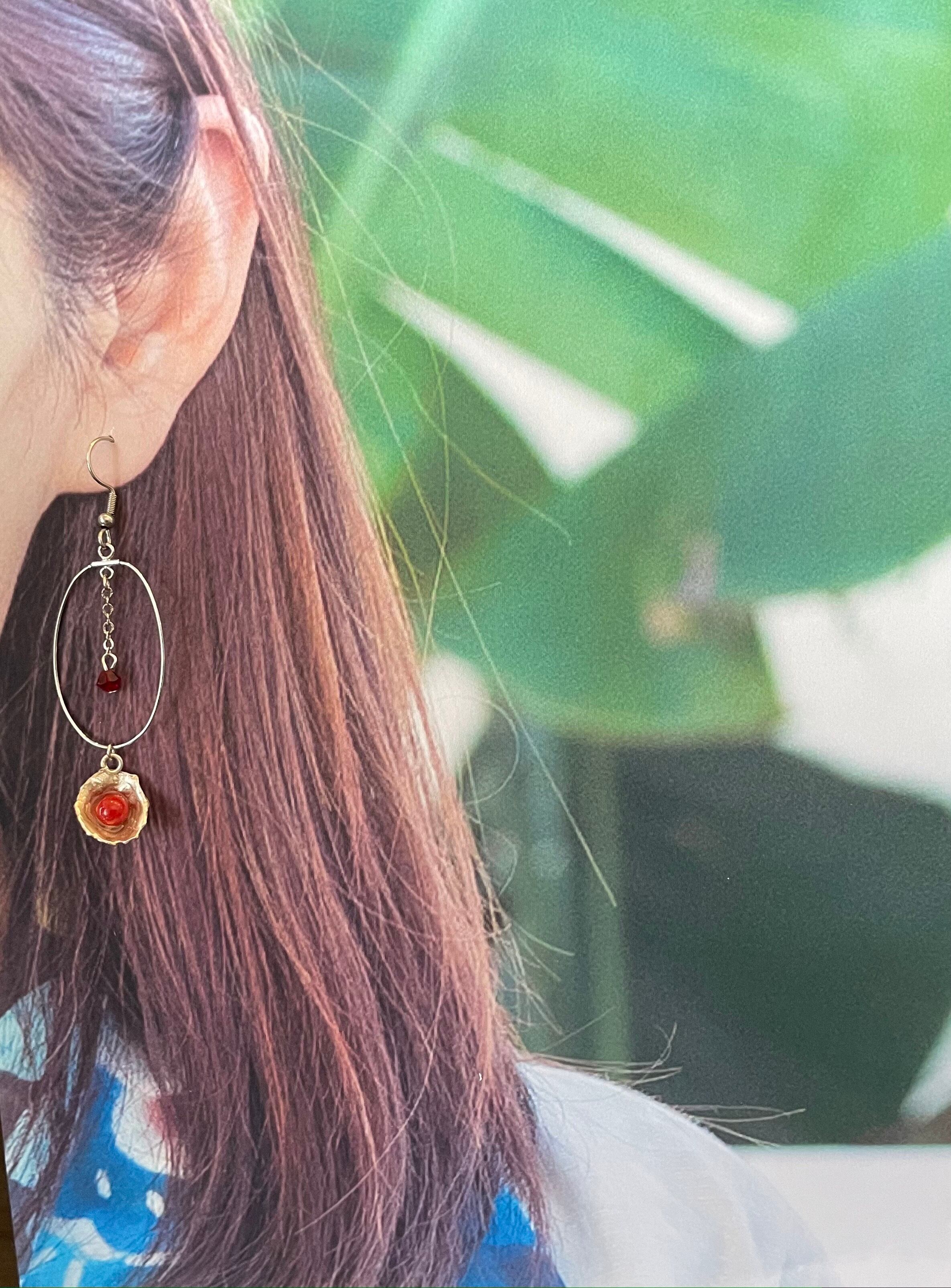 琉球ガラス（珊瑚 ） 「ウミノカサナリ」シングルピアス