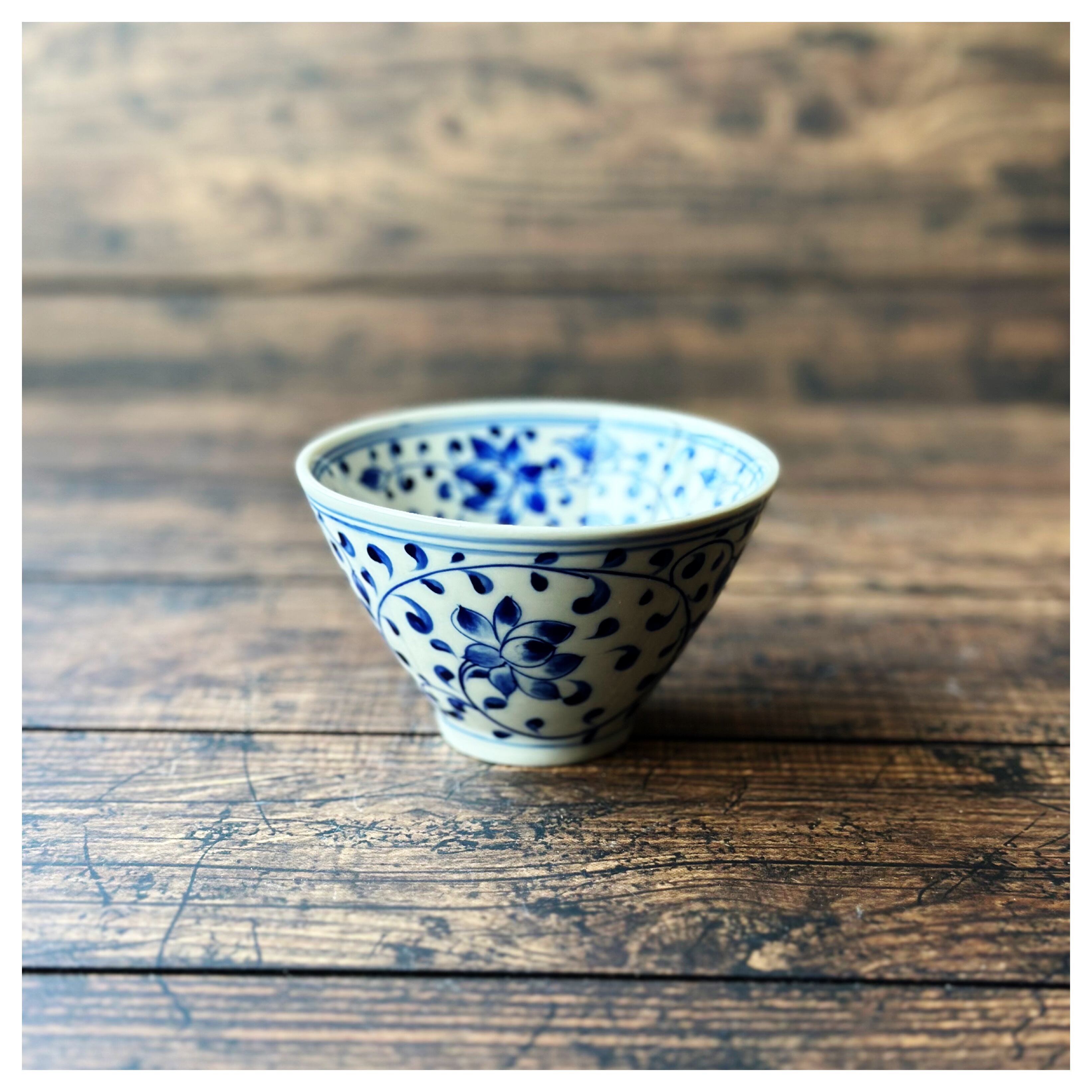 ベトナムのバッチャン焼き 蓮柄の小鉢4枚セット | Kc-Labo's shop