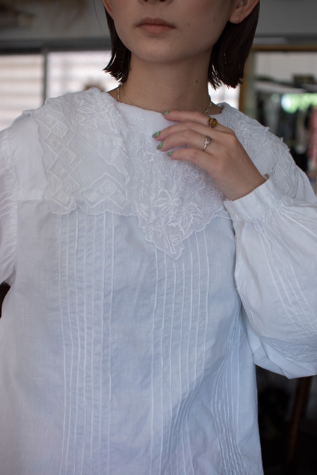 Lace cotton blouse