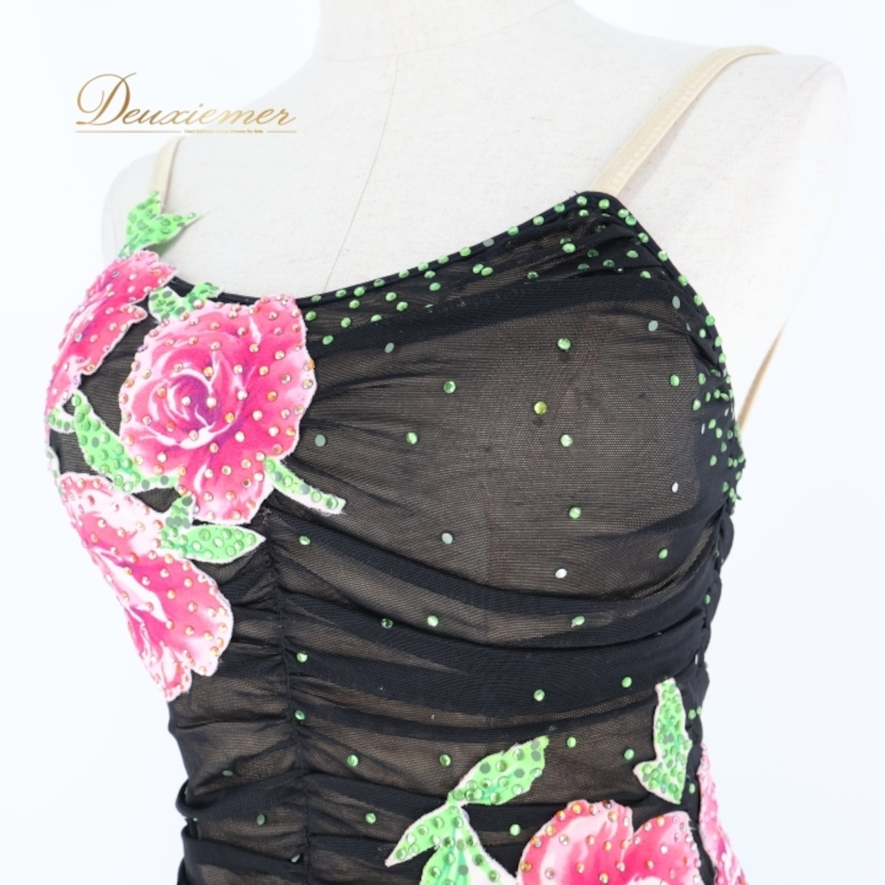 社交ダンス 衣装 ラテン ドレス ワンピース 黒 レース 花 デモ 競技 パーティ 発表会 軽い 薄い アームカバー ブラック系 ピンク系 フリル 動きやすい おしゃれ 大人可愛い 発表会用 ショートドレス 透け感 レディース