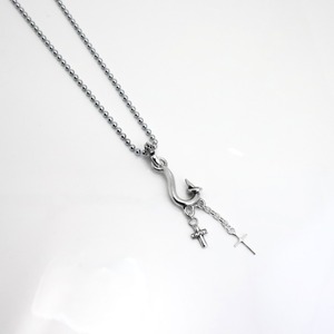 CURIOSITY HOOK PENDANT / キュリオシティフックペンダント