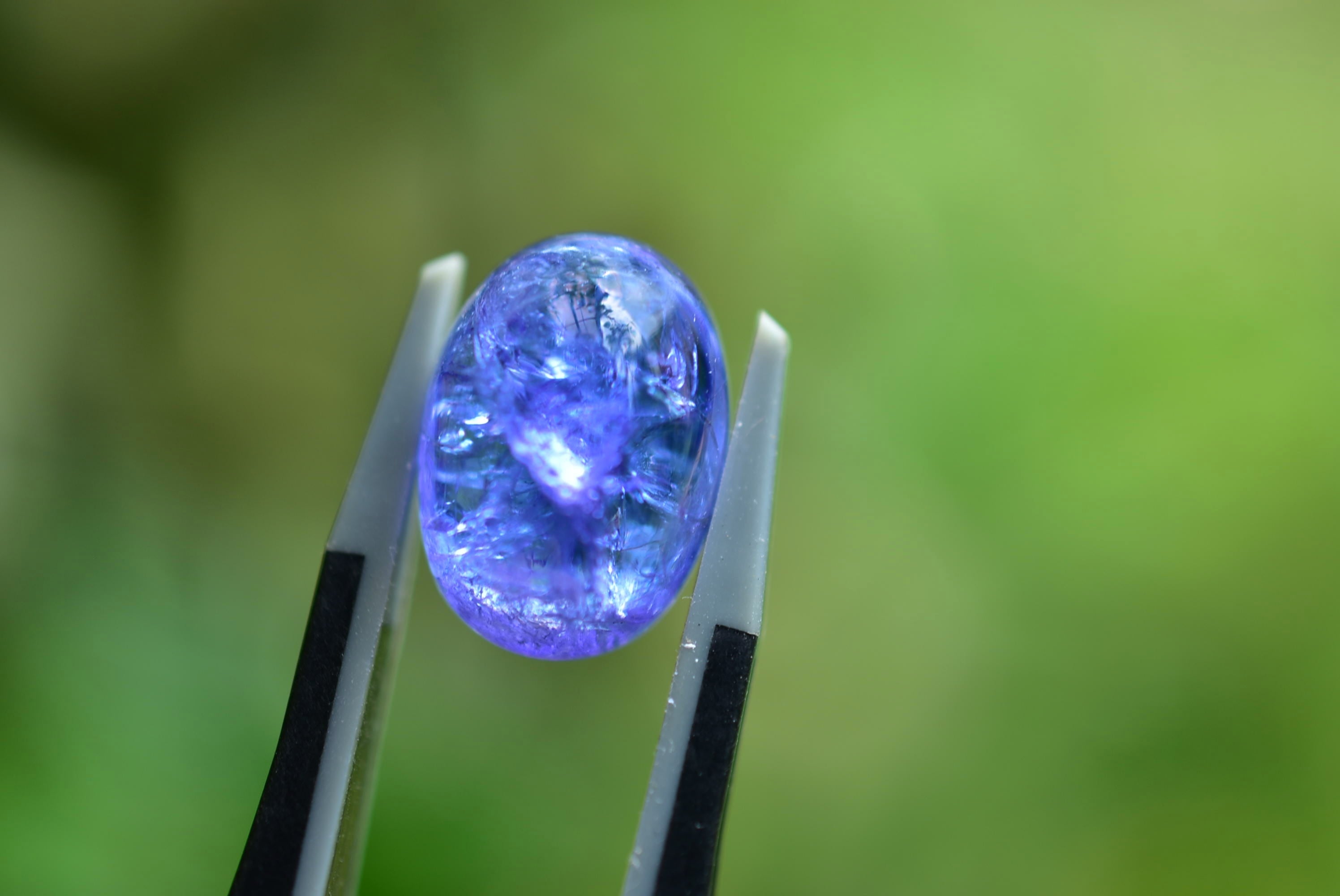 シラーと蒼み☆タンザナイト ルースs490 | Funky garuda Stone シラーと蒼み☆タンザナイト ルースs490 | Funky garuda Stone