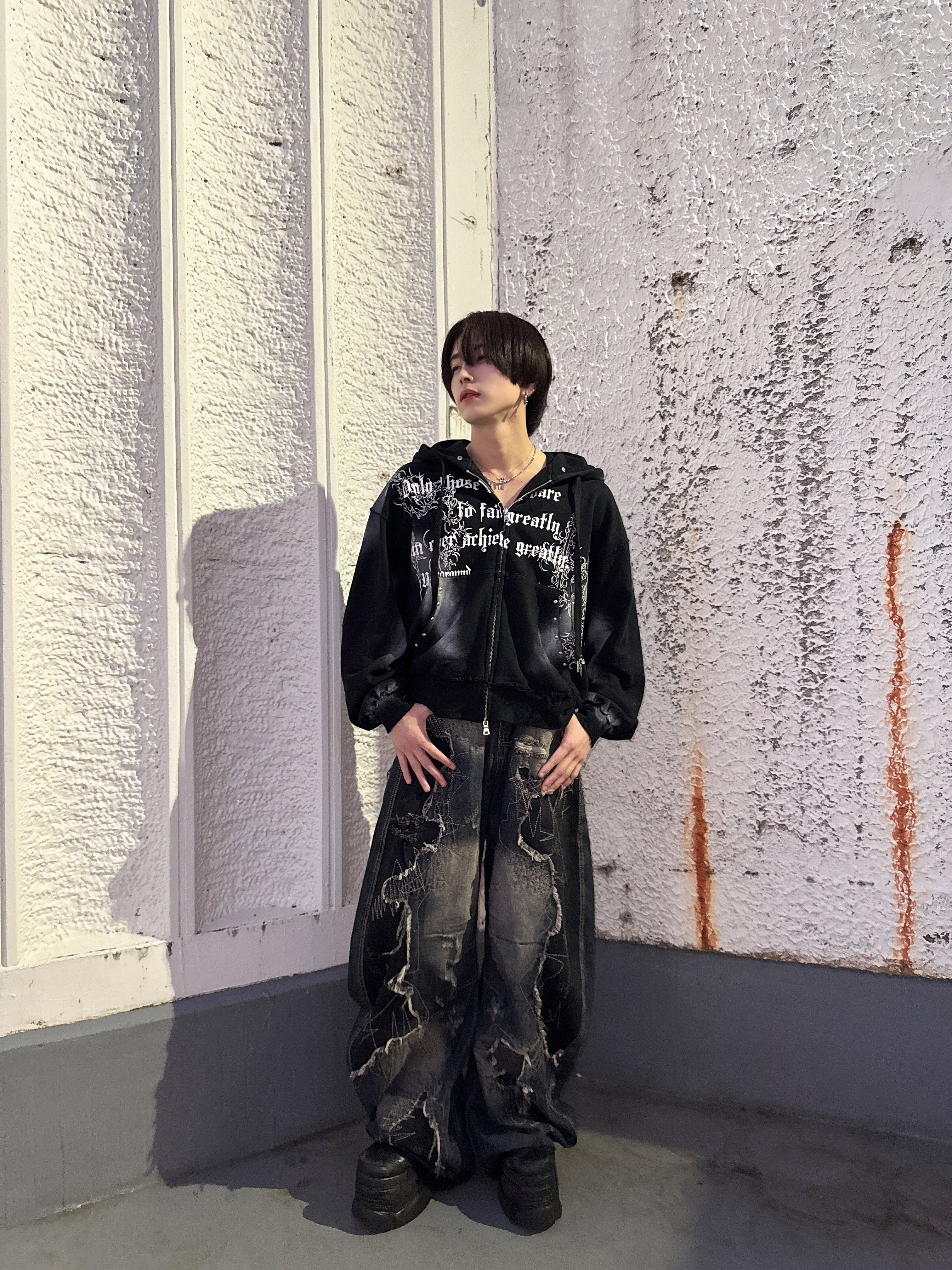BARCON 新・ツギハギダメージバギーデニムパンツ | 韓国系ユニセックス